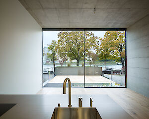 Foto Mehrfamilienhaus Unterer Rheinweg, Basel