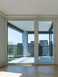 ÜBERBAUUNG SEYIS FERTIG